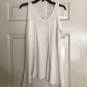 Charming Charlie handkerchief hem white tank top